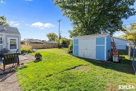 Tiny photo for 1208 18TH Street, Bettendorf, IA 52722 (MLS # QC4268778)