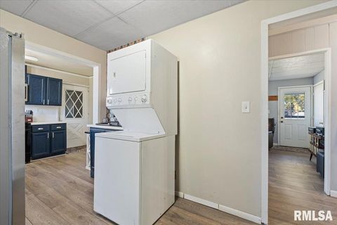 Tiny photo for 1208 18TH Street, Bettendorf, IA 52722 (MLS # QC4268778)