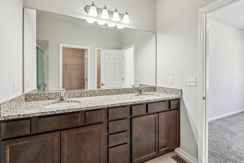 Tiny photo for 347 N Aspen Drive, Cortland, IL 60112 (MLS # 12387211)