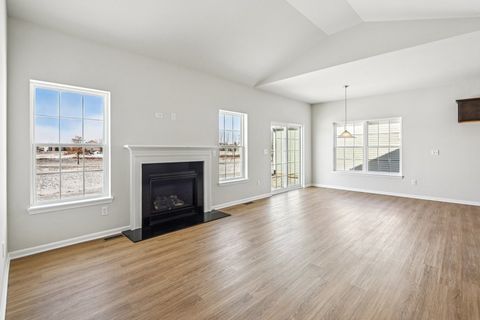 Tiny photo for 347 N Aspen Drive, Cortland, IL 60112 (MLS # 12387211)