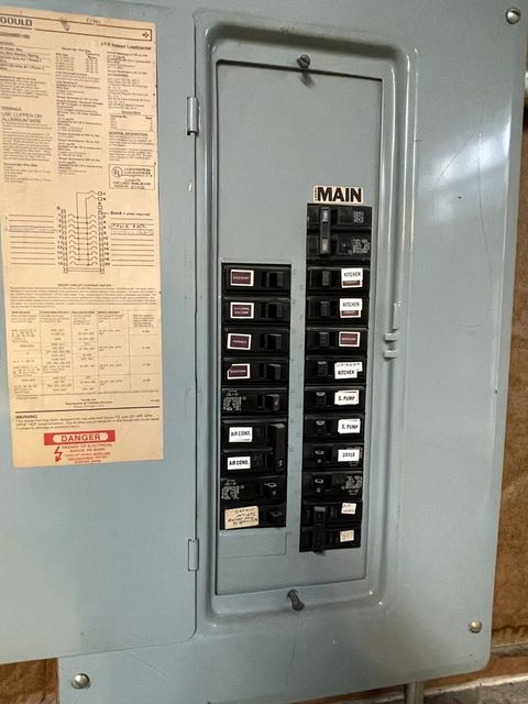 Tiny photo for 8233 S 76th Avenue, Bridgeview, IL 60455 (MLS # 12593064)