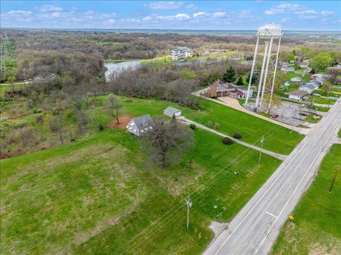 Tiny photo for 8850 Ridgewood Road, Rock Island, IL 61201 (MLS # 12621056)