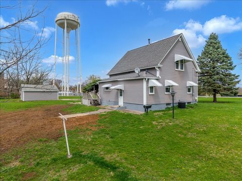 Tiny photo for 8850 Ridgewood Road, Rock Island, IL 61201 (MLS # 12621056)