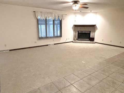 Tiny photo for 210 Mary Senica Court, Lasalle, IL 61301 (MLS # 12425436)