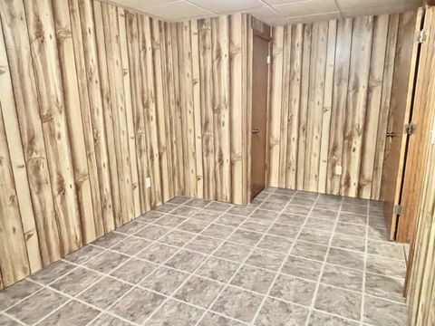 Tiny photo for 210 Mary Senica Court, Lasalle, IL 61301 (MLS # 12425436)