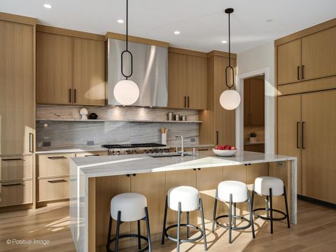 Tiny photo for 1917 Washington Avenue, Wilmette, IL 60091 (MLS # 12572517)