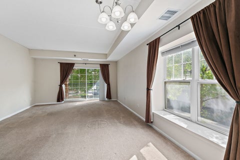 Tiny photo for 410 W Mahogany Court #202, Palatine, IL 60067 (MLS # 12772051)