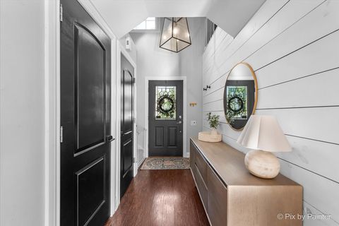 Tiny photo for 4658 Burnham Drive, Hoffman Estates, IL 60192 (MLS # 12464304)