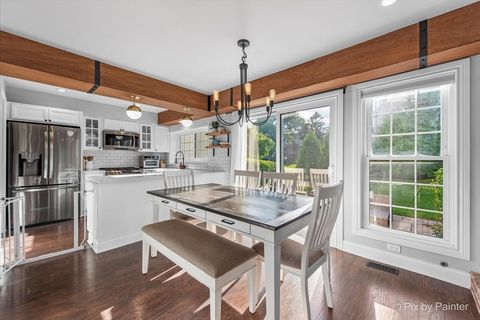 Tiny photo for 4658 Burnham Drive, Hoffman Estates, IL 60192 (MLS # 12464304)
