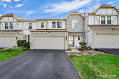 Photo of 4658 Burnham Drive, Hoffman Estates, IL 60192 (MLS # 12464304)