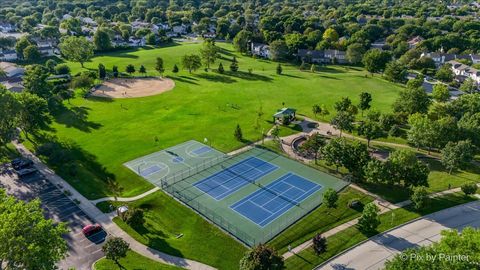 Tiny photo for 4658 Burnham Drive, Hoffman Estates, IL 60192 (MLS # 12464304)