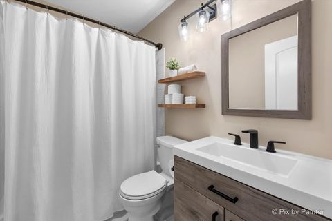 Tiny photo for 4658 Burnham Drive, Hoffman Estates, IL 60192 (MLS # 12464304)