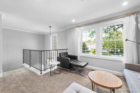 Tiny photo for 4658 Burnham Drive, Hoffman Estates, IL 60192 (MLS # 12464304)