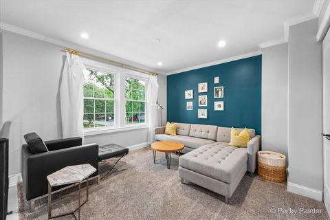 Tiny photo for 4658 Burnham Drive, Hoffman Estates, IL 60192 (MLS # 12464304)