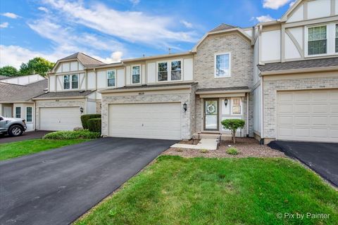 Tiny photo for 4658 Burnham Drive, Hoffman Estates, IL 60192 (MLS # 12464304)