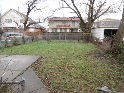 Tiny photo for 9601 S Charles Street, Chicago, IL 60643 (MLS # 12618850)