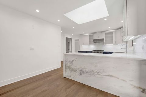 Tiny photo for 6444 N Knox Avenue, Lincolnwood, IL 60712 (MLS # 12595899)