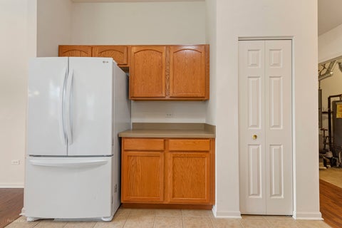 Tiny photo for 16553 Buckner Pond Way, Crest Hill, IL 60403 (MLS # 12708417)
