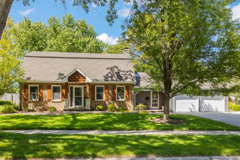 Photo of 105 Thrush Lane, Naperville, IL 60540 (MLS # 12646224)
