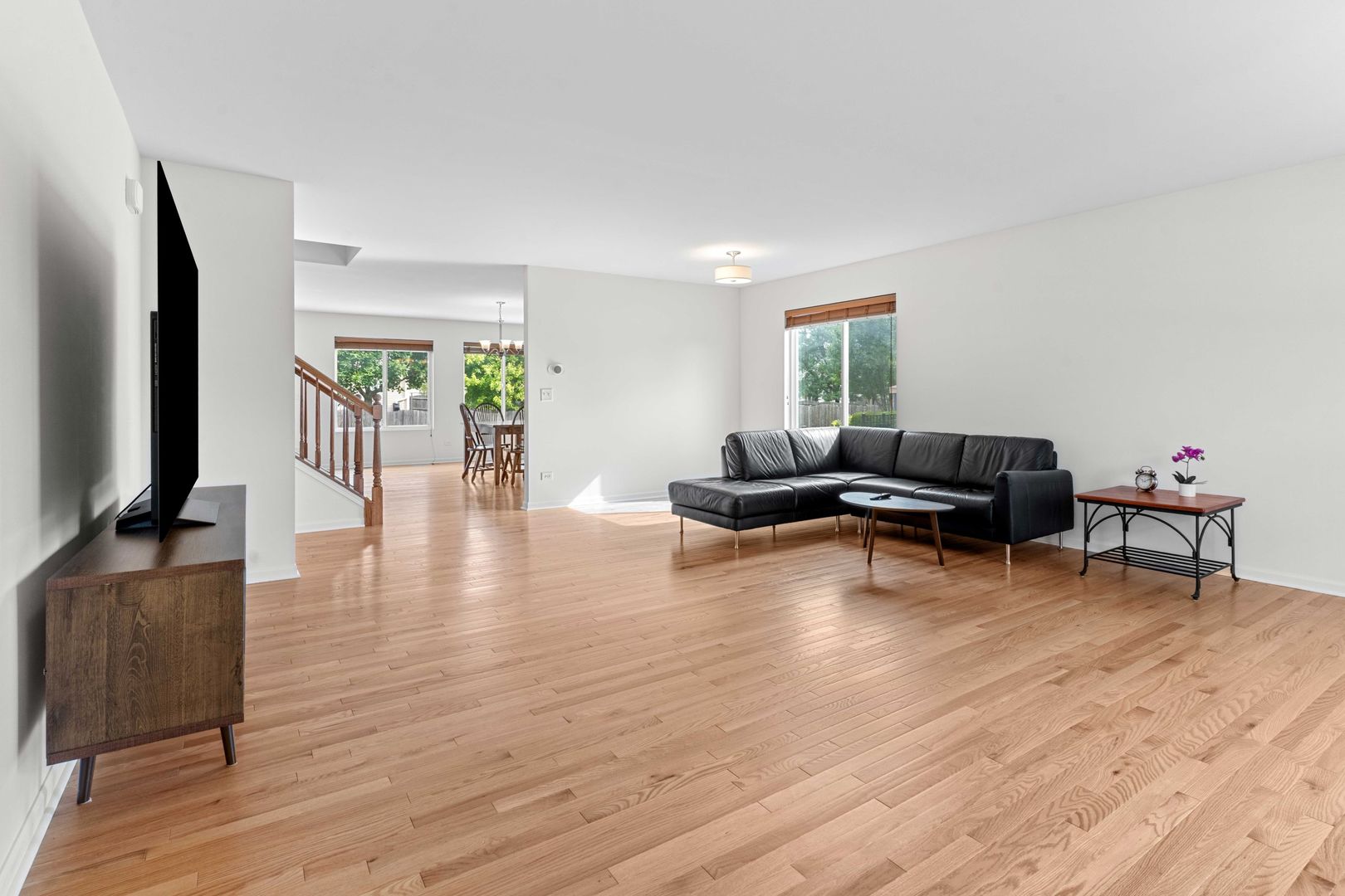 25138 PRESIDENTIAL Avenue