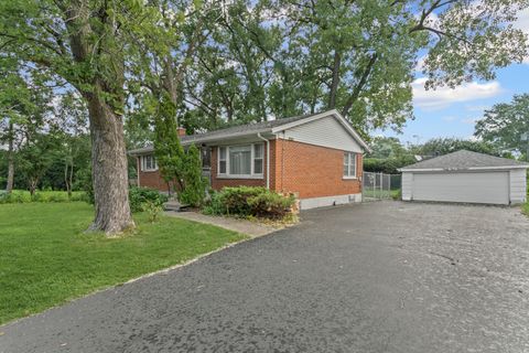 Tiny photo for 5519 Fairview Avenue, Downers Grove, IL 60516 (MLS # 12506636)
