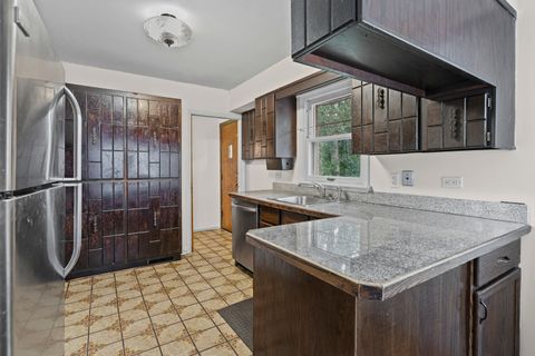 Tiny photo for 5519 Fairview Avenue, Downers Grove, IL 60516 (MLS # 12506636)