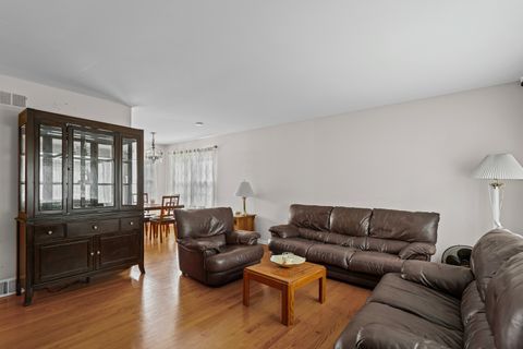 Tiny photo for 5519 Fairview Avenue, Downers Grove, IL 60516 (MLS # 12506636)