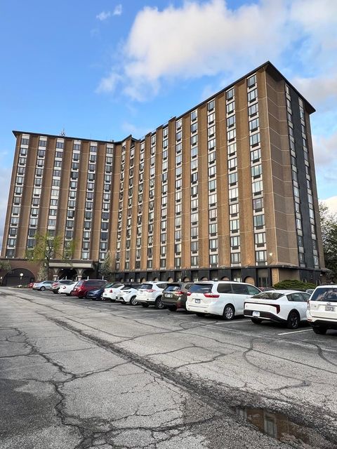 1 RENAISSANCE Place 912 Palatine IL 60067