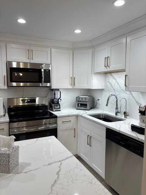 Tiny photo for 1 RENAISSANCE Place #912, Palatine, IL 60067 (MLS # 12610482)