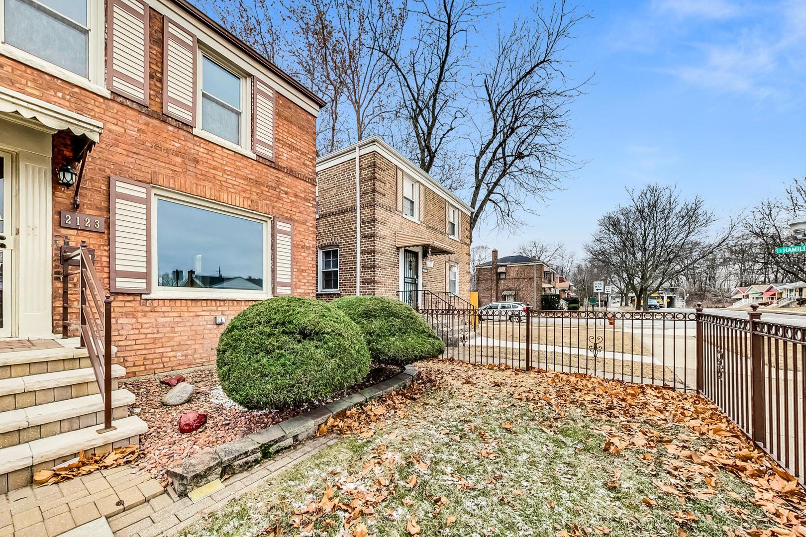 2123 W 83rd Street