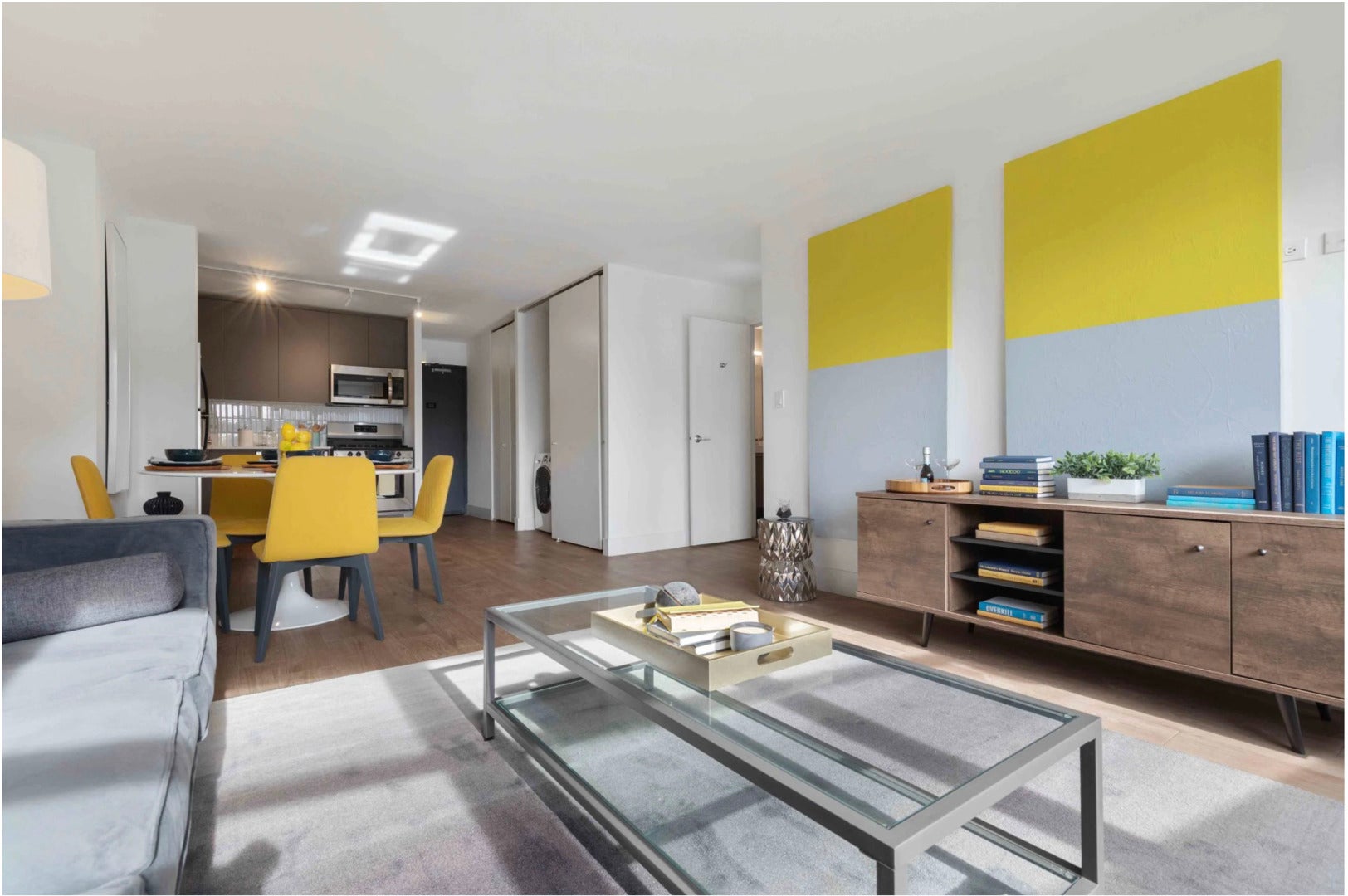 420 W Belmont Avenue 4B