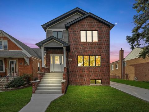 Tiny photo for 5532 S OAK PARK Avenue, Chicago, IL 60638 (MLS # 12512975)