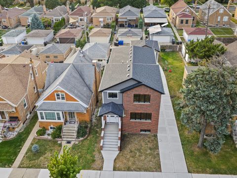 Tiny photo for 5532 S OAK PARK Avenue, Chicago, IL 60638 (MLS # 12512975)