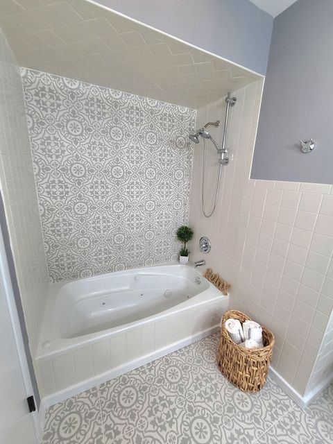 Tiny photo for 9526 S Kilbourn Avenue, Oak Lawn, IL 60453 (MLS # 12491172)