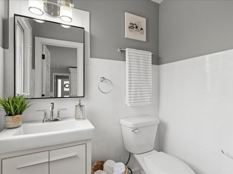 Tiny photo for 9526 S Kilbourn Avenue, Oak Lawn, IL 60453 (MLS # 12491172)