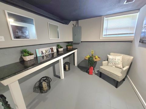 Tiny photo for 9526 S Kilbourn Avenue, Oak Lawn, IL 60453 (MLS # 12491172)