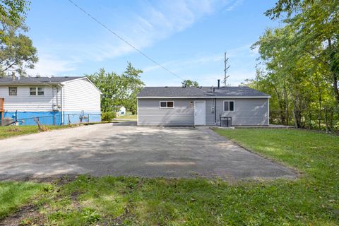 Tiny photo for 1918 Ashland Avenue, Chicago Heights, IL 60411 (MLS # 12492286)
