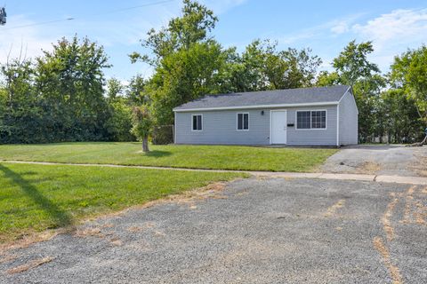 Tiny photo for 1918 Ashland Avenue, Chicago Heights, IL 60411 (MLS # 12492286)