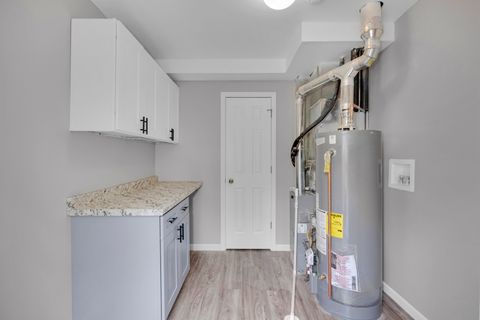 Tiny photo for 1918 Ashland Avenue, Chicago Heights, IL 60411 (MLS # 12492286)