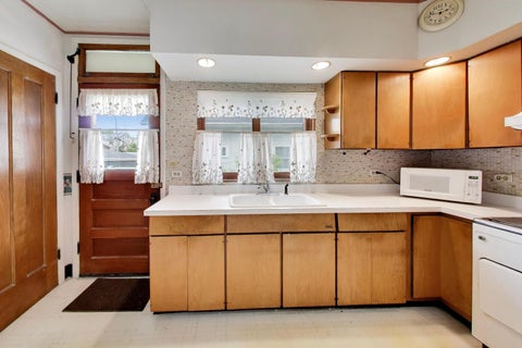 Tiny photo for 3720 N Springfield Avenue, Chicago, IL 60618 (MLS # 12758545)