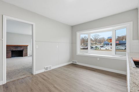 Tiny photo for 2506 11th Street, Rock Island, IL 61201 (MLS # 12562910)