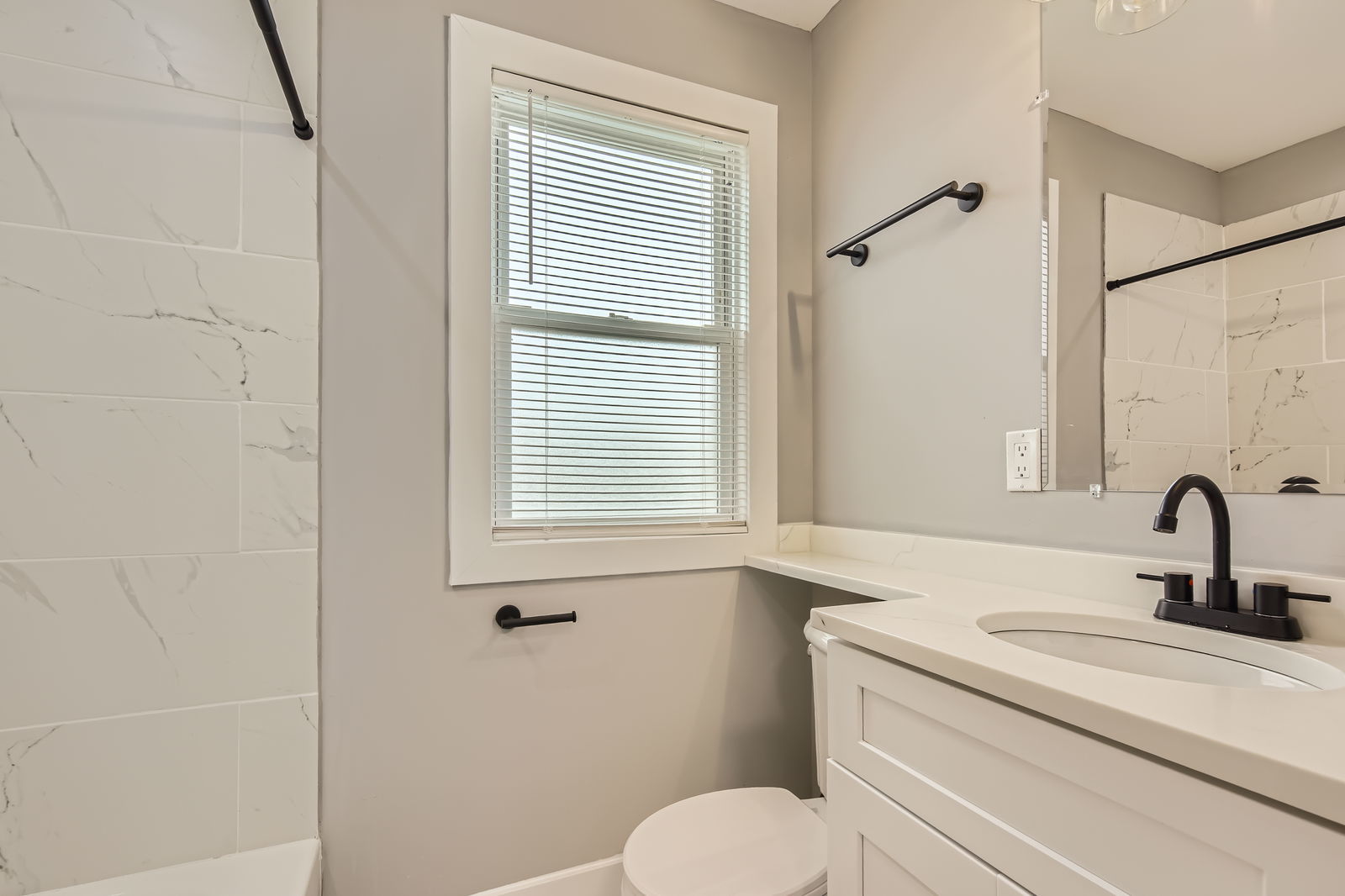 504 W 127th Place