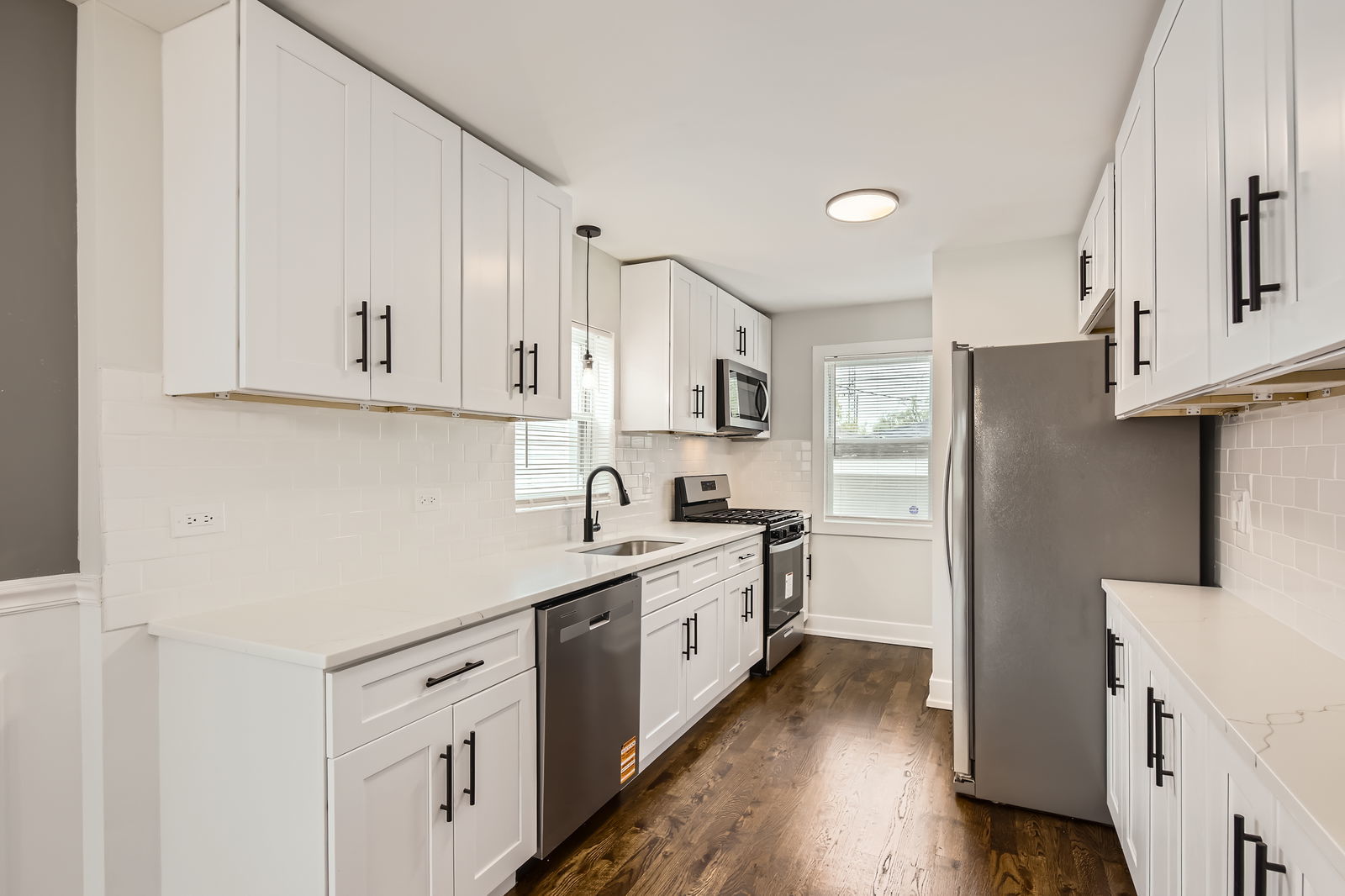 504 W 127th Place