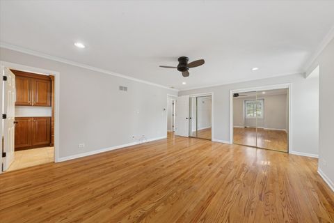 Tiny photo for 18 Shelburne Drive, Oak Brook, IL 60523 (MLS # 12485641)