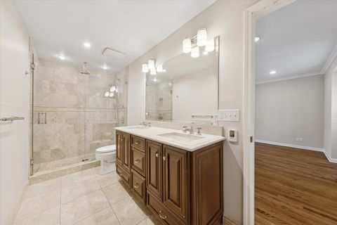 Tiny photo for 18 Shelburne Drive, Oak Brook, IL 60523 (MLS # 12485641)