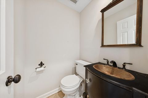 Tiny photo for 18 Shelburne Drive, Oak Brook, IL 60523 (MLS # 12485641)