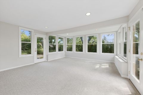 Tiny photo for 18 Shelburne Drive, Oak Brook, IL 60523 (MLS # 12485641)