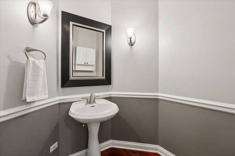 Tiny photo for 7209 Brae Court, Gurnee, IL 60031 (MLS # 12722627)