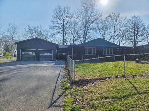 Tiny photo for 9769 Stuyvesant Street, Benton, IL 62812 (MLS # 12603754)