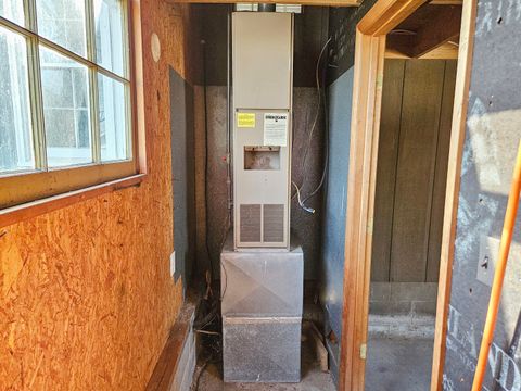 Tiny photo for 9769 Stuyvesant Street, Benton, IL 62812 (MLS # 12603754)